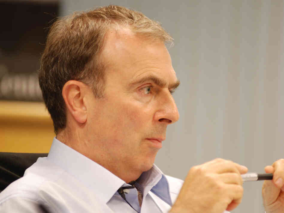 Peter Hitchens Peter Hitchens
